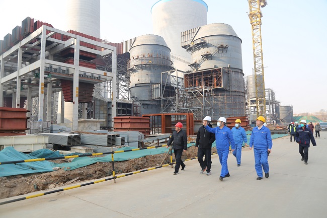 河南省發(fā)改委能源局電力處副處長(cháng)劉斌一行到萬(wàn)基控股集團調研