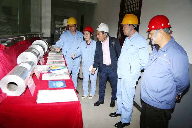 日本客商到萬(wàn)基控股集團參觀(guān)考察