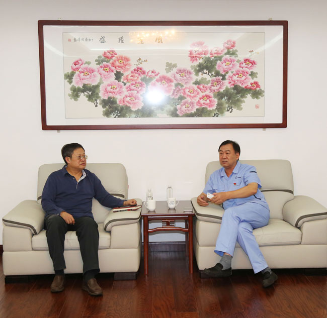 義煤集團副總工程師馬樹(shù)生一行到萬(wàn)基控股集團洽談業(yè)務(wù)