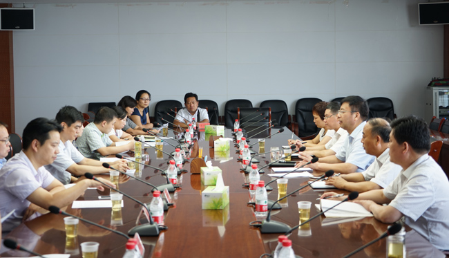 省委辦公廳副巡視員張世平一行到萬(wàn)基控股集團調研